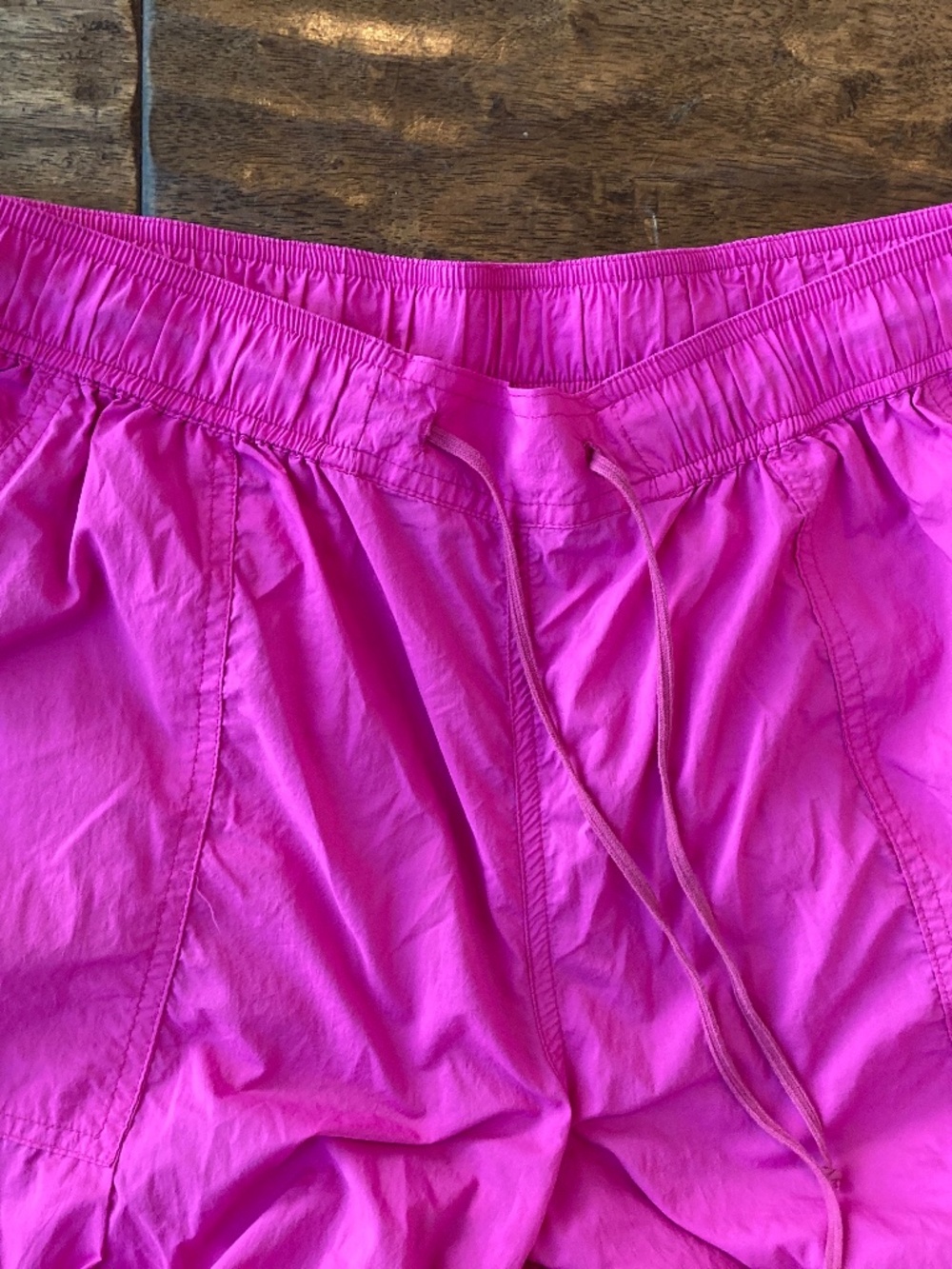 Anthropologie Daily Practice Medium Base Jump Parachute Cargo Pants Magenta - Picture 3 of 10